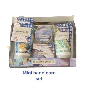 HEATHCOTE & IVORY Travel Hand Care Set zip lock VINTAGE & CO  Braids & Blooms